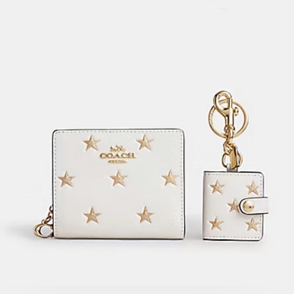 Coach Boxed Snap Wallet And Picture Frame Bag Charm With Star Print